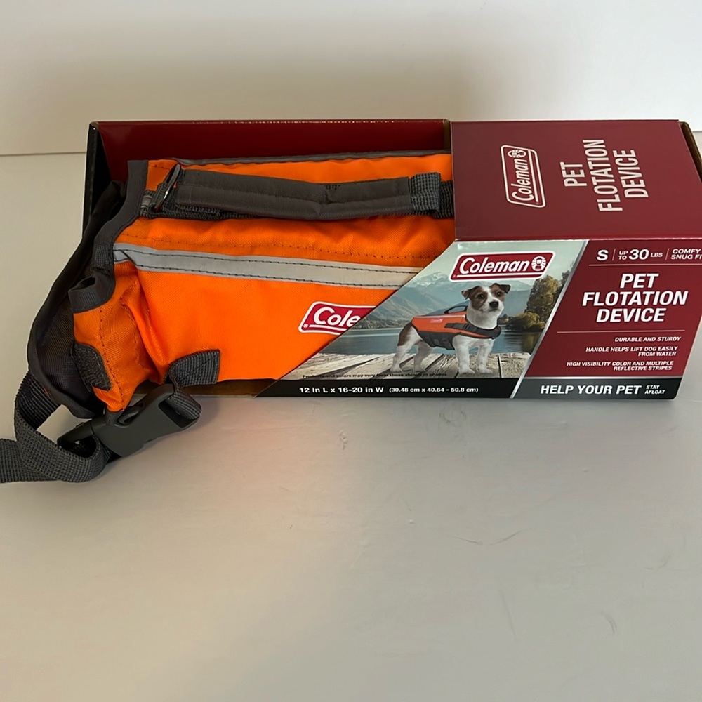 NEW Coleman Small Pet Flotation Device SMALL UP TO 30 LBS.